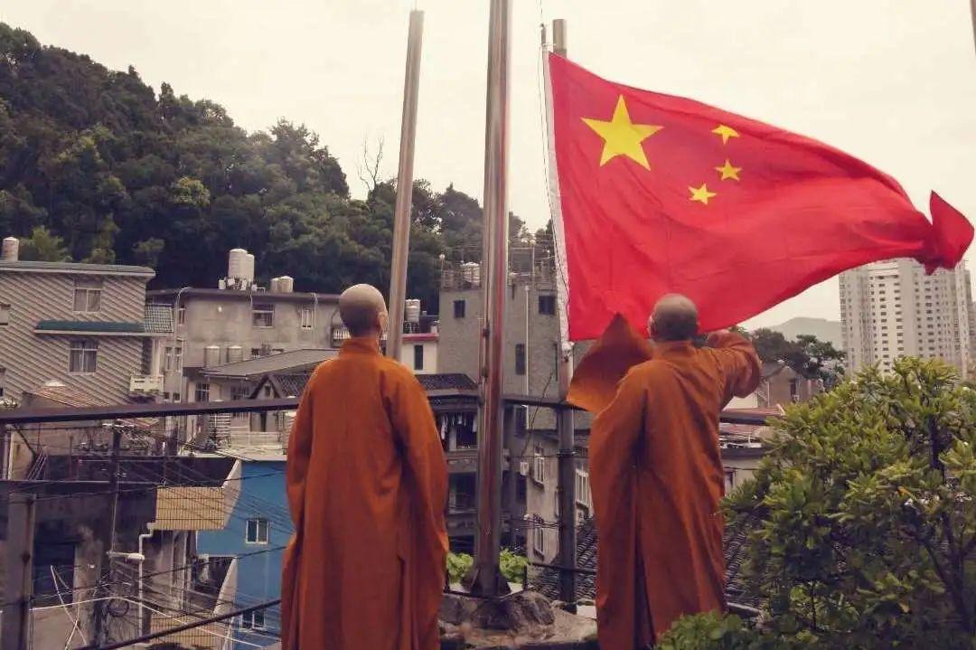 烧机油要怎么缓解，跑高速用原厂机油合适吗?